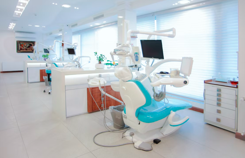 Comprehensive Information On The Field of Artistic Dentistry